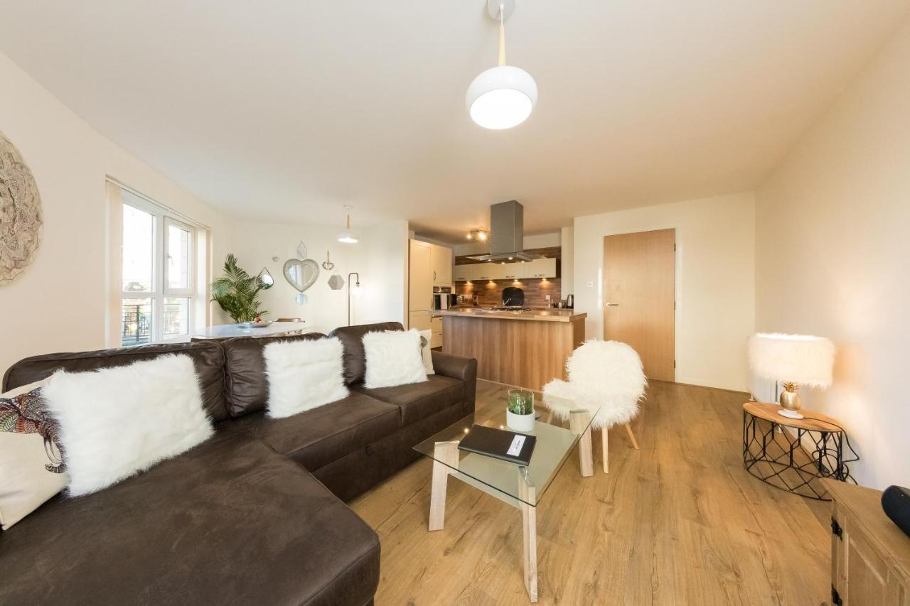 The Broch, Ground Floor City Centre Apartment, Sleeps 6 パース エクステリア 写真